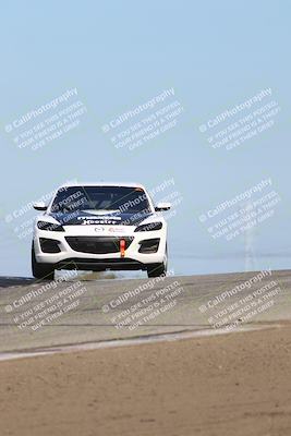 media/Oct-26-2025-CalClub SCCA (Sun) [[8ce1e69566]]/Group 2/Grapevine/